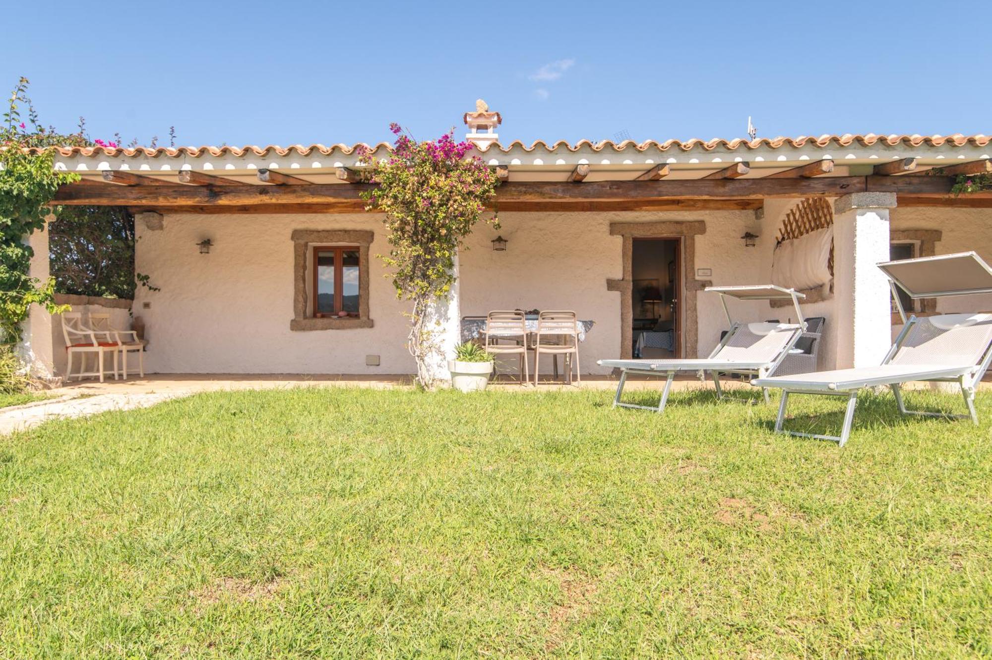 Susy House Villa Бая Сардиния Екстериор снимка